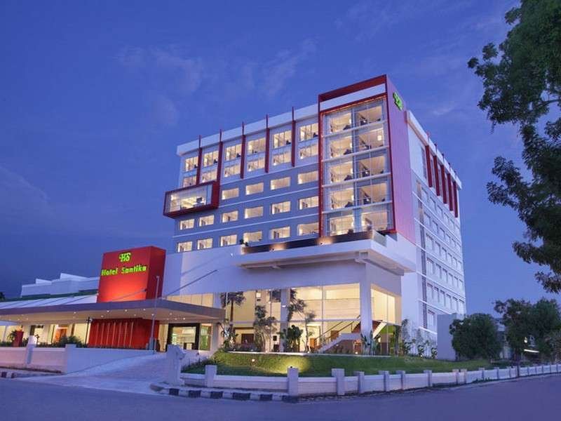 Santika Palu Hotel