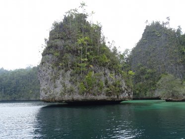 Karst islands